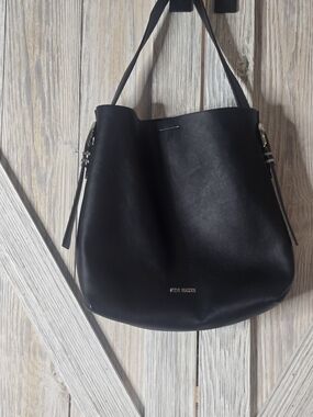 Steve Madden Black Leather Shoulder Bag